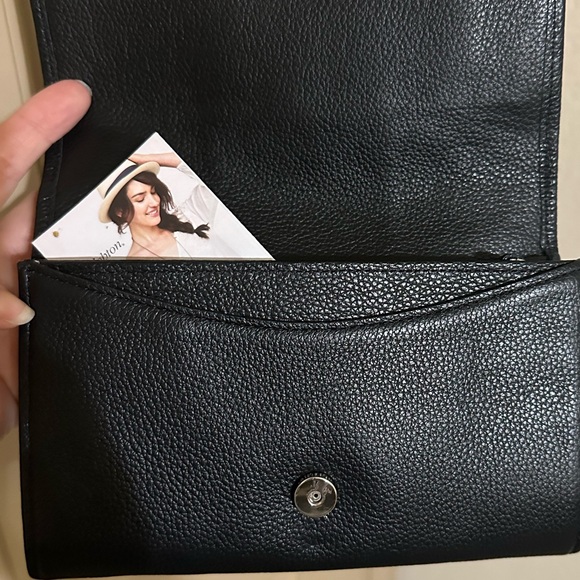 Brighton crossbody black leather wallet clutch in excellent condition Adj strap - Picture 6 of 8